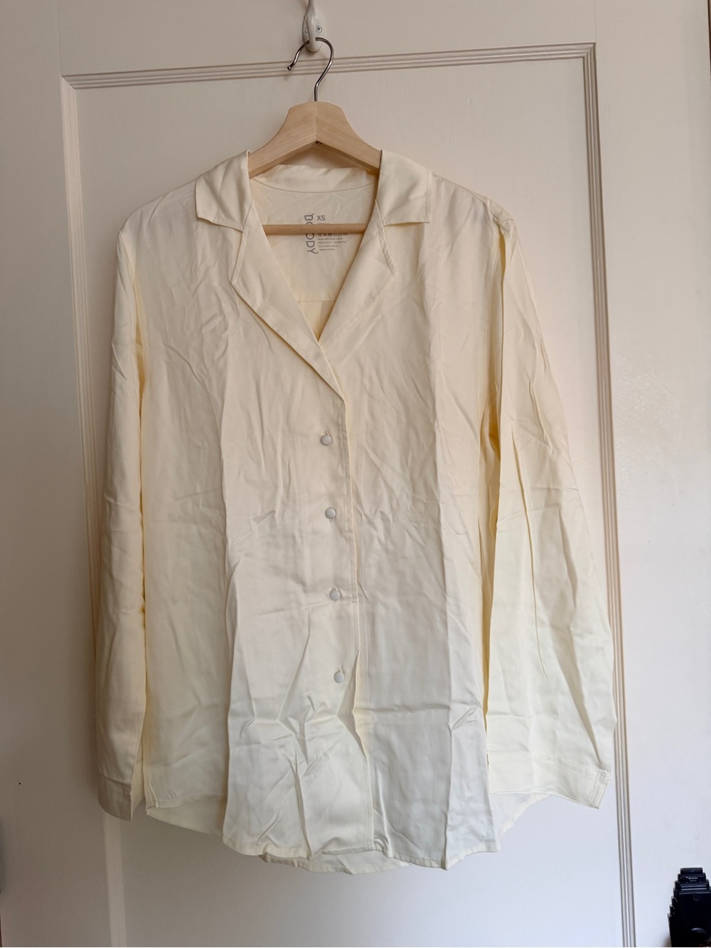 NWT BOODY “Vegan Silk” Oversized Long Sleeve Button Down Pajama Top - Pearl - XS